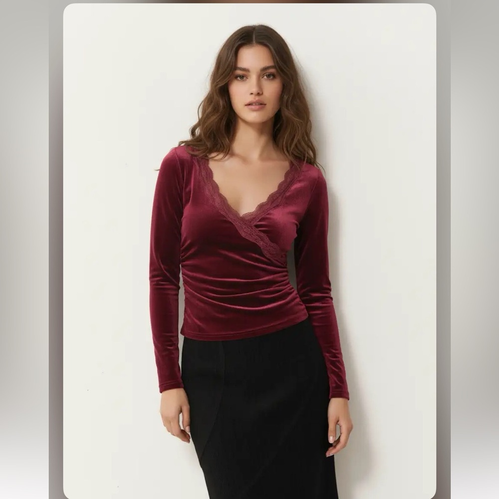 Cider VELVET V-NECK SOLID LACE RUCHED LONG SLEEVE TOP M cc19-20